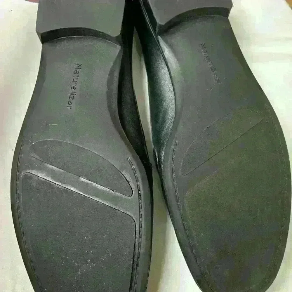 Naturalizer Leather Tassel Loafers in Black Size 10 N